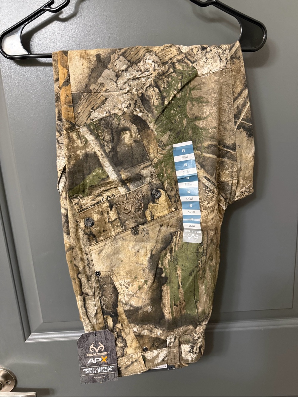 Realtree APX Men’s Medium 38–40 Camo 6 Pocket Hunting Cargo Pants NWT